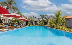 Favorit Bungalow And Spa Luxury