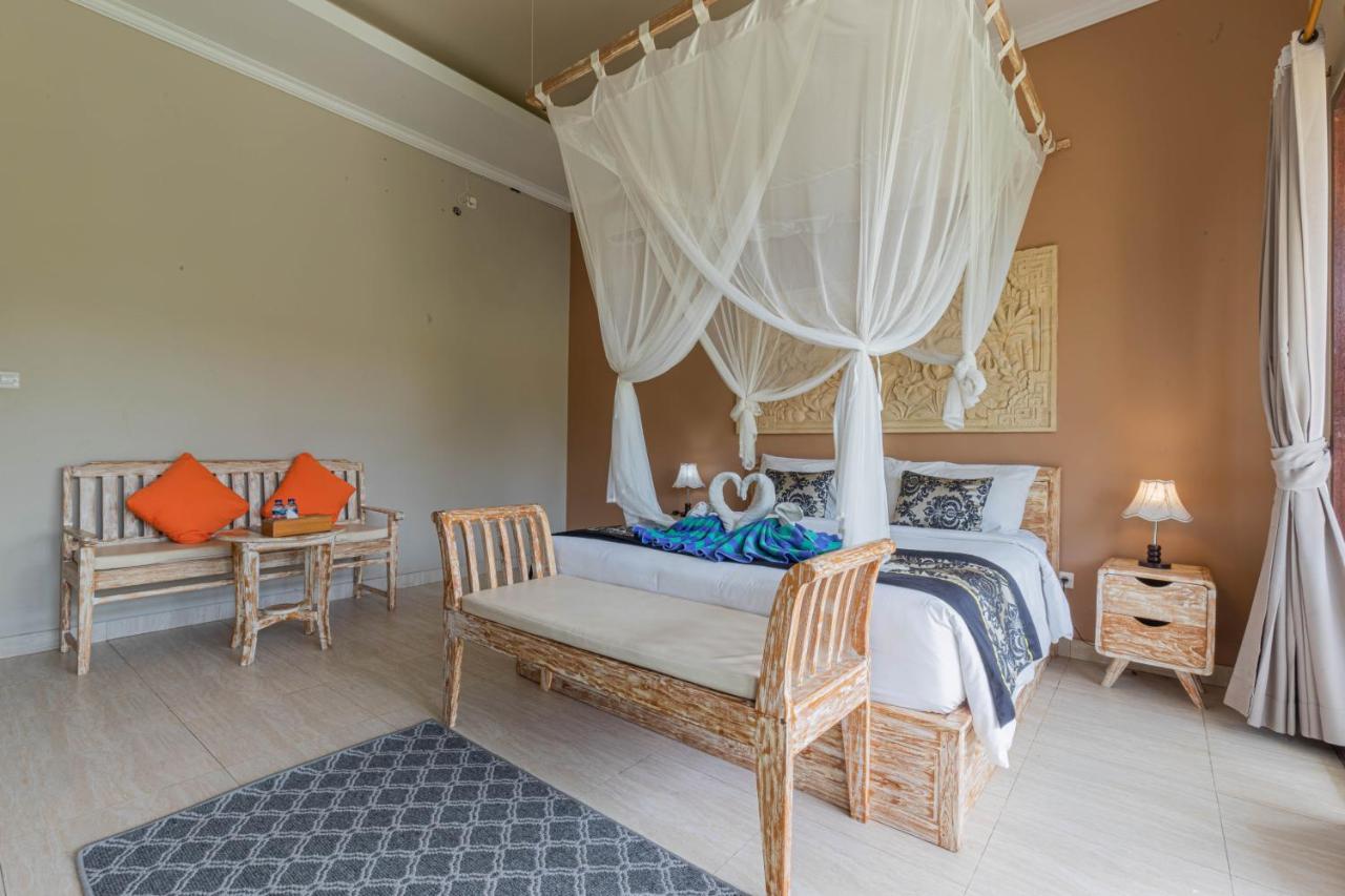 Favorit Bungalow And Spa Luxury Batununggul Exterior foto